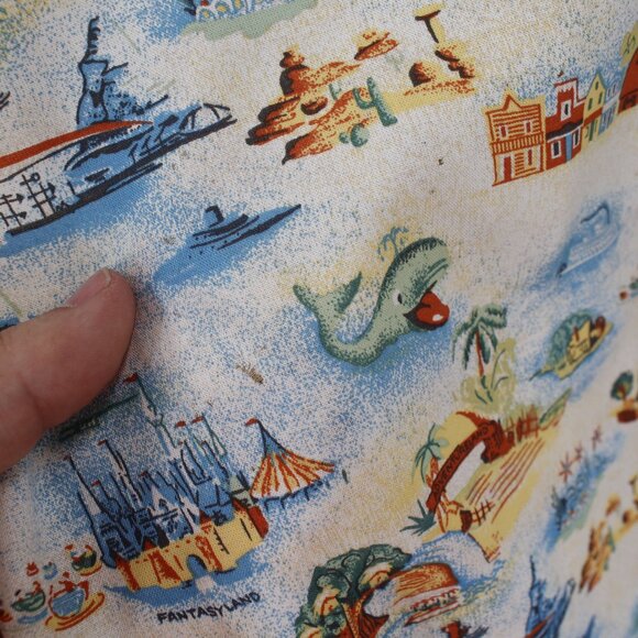 NWT Disney Shirt Mens Large Tomorrowland Frontierland Hawaiian Button Up MAP - Picture 16 of 16
